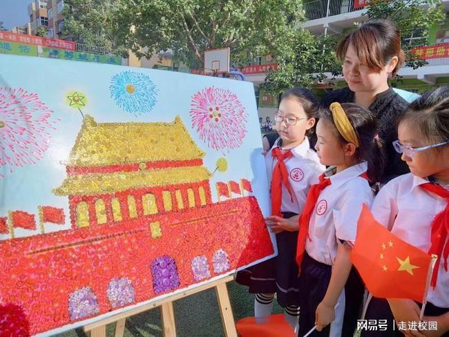 小猫钓鱼游戏龙王版有船