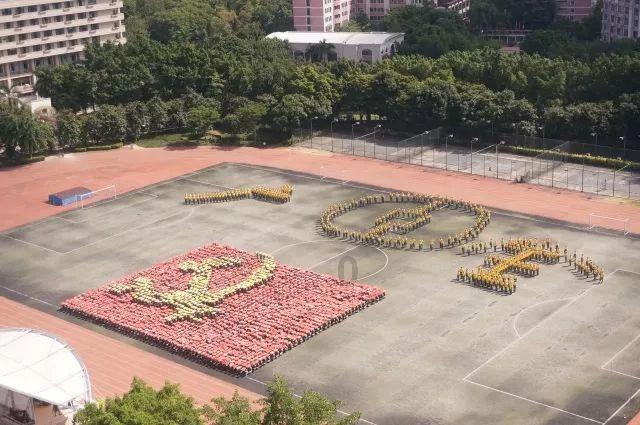 龙启新岁，淄博书法家在市陶琉馆组团送“福”