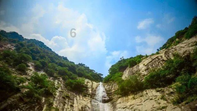 柏顺陈樵、杨滨刚、杨滨瑜：（小说选）坏人恶魔臭玲与恶魔臭霞的故事