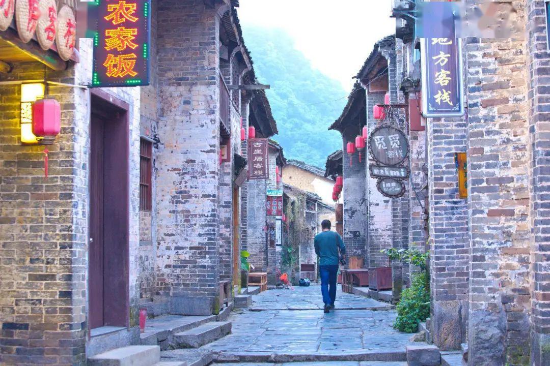 专注舒适，护童追背椅，守护孩子健康坐姿|护童官网|护童现状